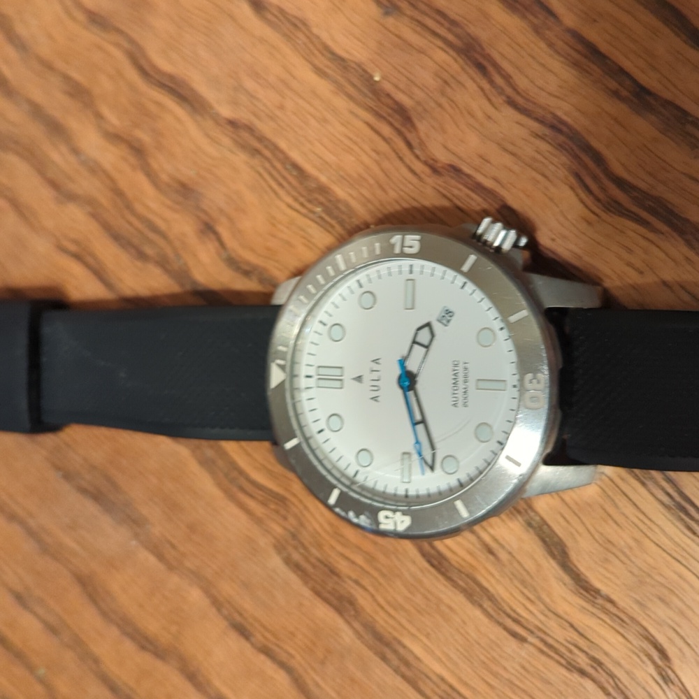 Aulta automatic surf watch